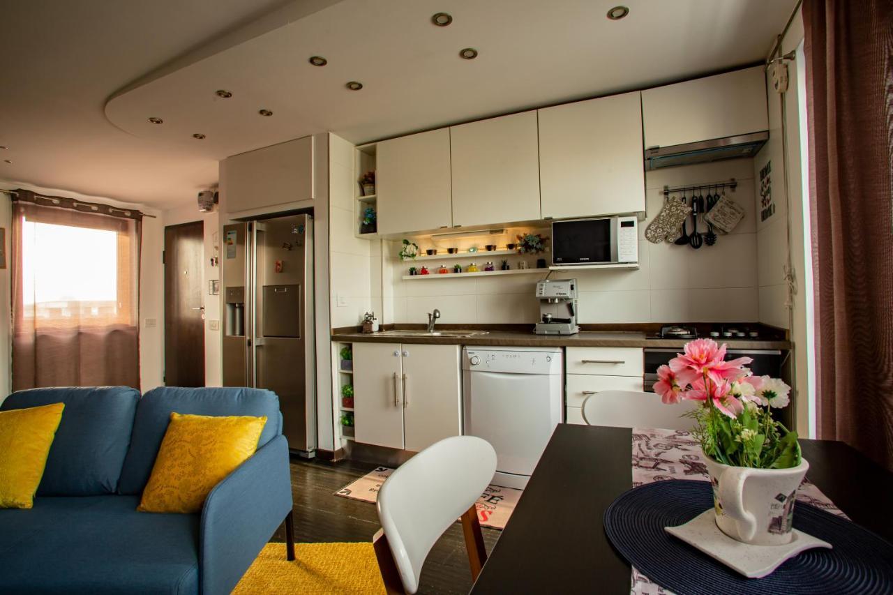 Amo Bucharest Apartment Bagian luar foto